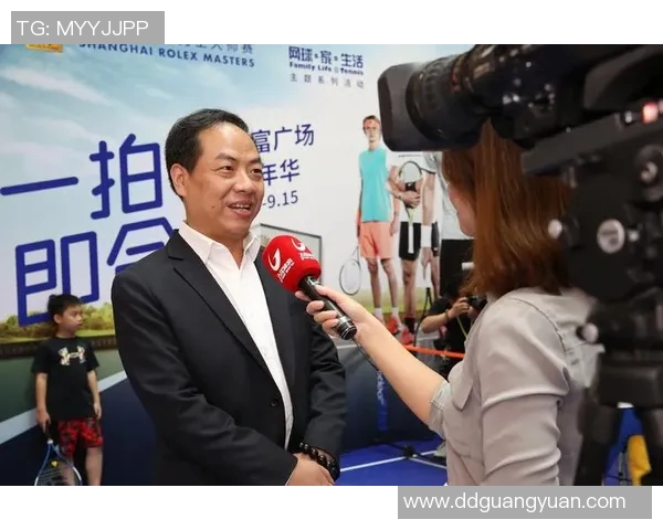 广州网球队的团队协作:携手共进的网球精神与成功之道 广州网球队的团队协作:携手共进的网球精神与成功之道