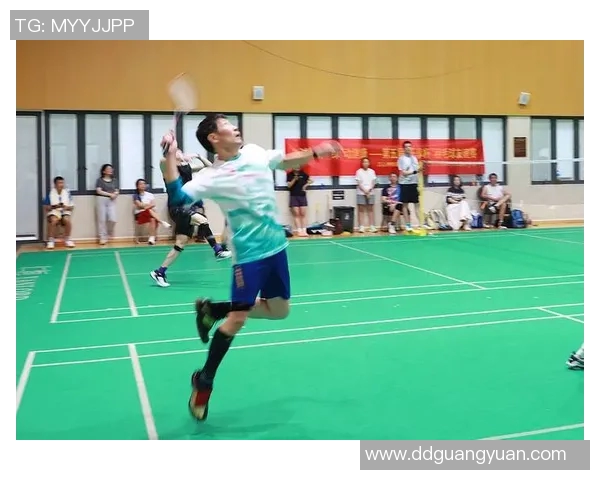 武汉羽毛球队总决赛精彩点评：团队协作展现无与伦比的默契与实力